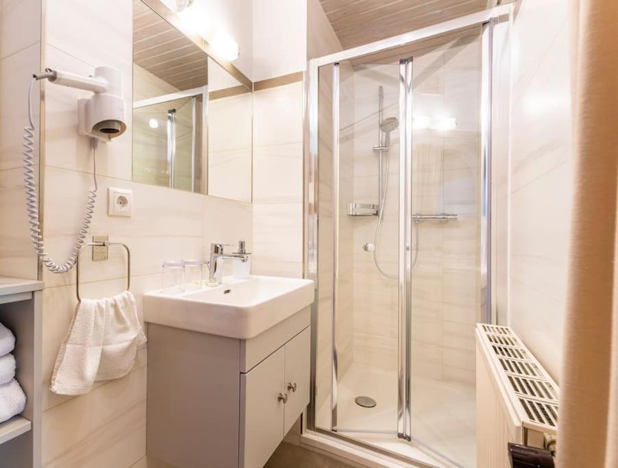 Apartamento Unterwoehrlehen Faistenau Exterior foto